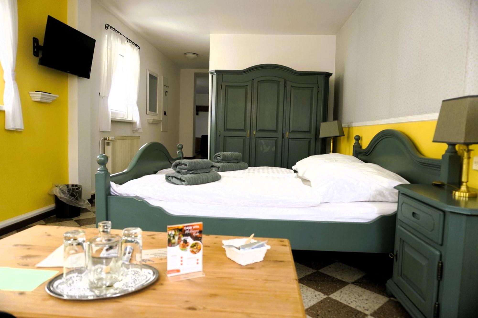 Hotel Garni Zur Post Вернигероде Экстерьер фото